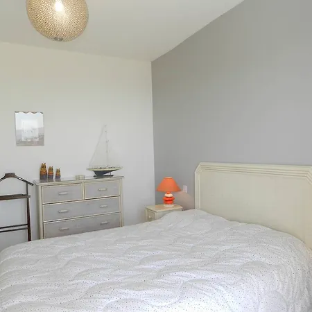 Climatise 3 Pieces Avec Piscine - Bormes-les-mimosas - Fr-1-251-764 Le Lavandou