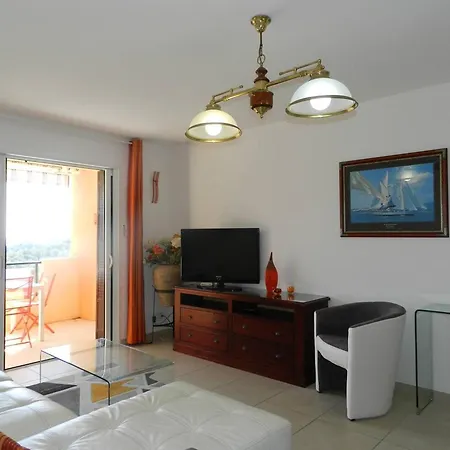 Apartment Climatise 3 Pieces Avec Piscine - Bormes-les-mimosas - Fr-1-251-764